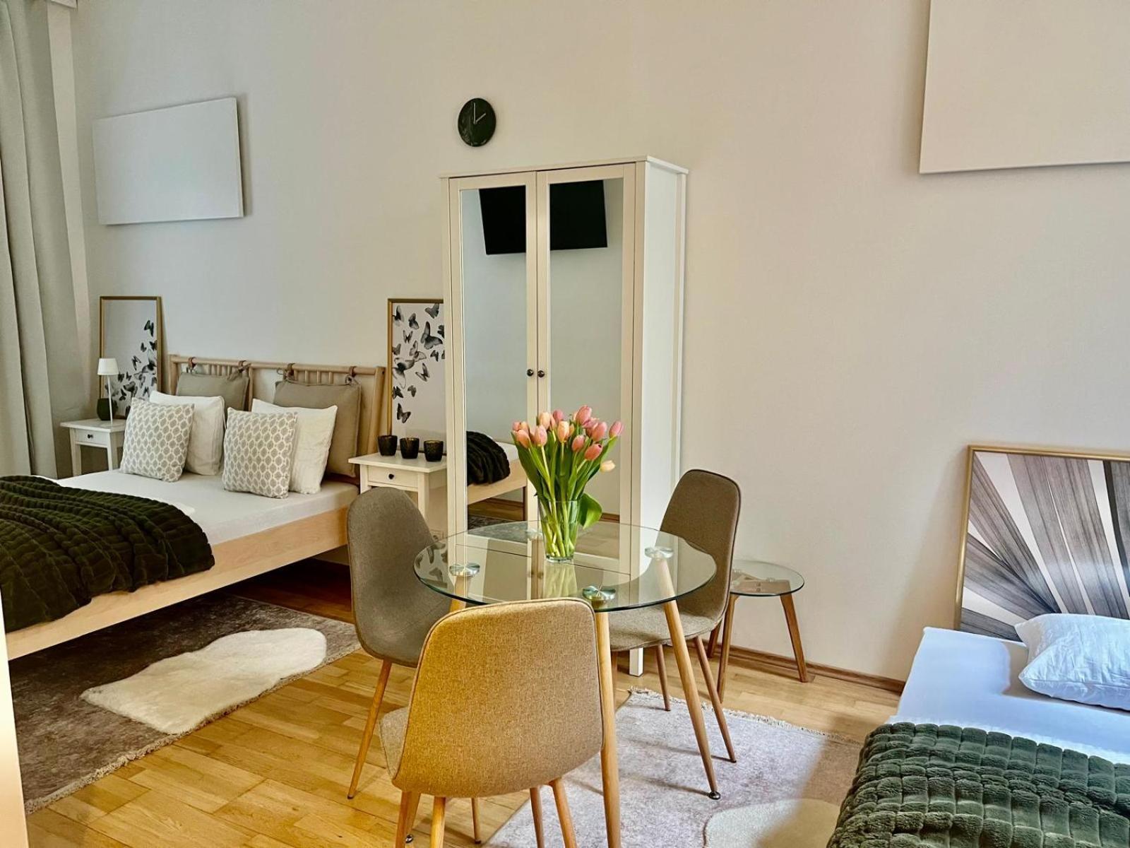 Gemuetliches Studio Apartment Bécs Kültér fotó